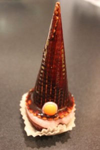 Witch hat cupcake